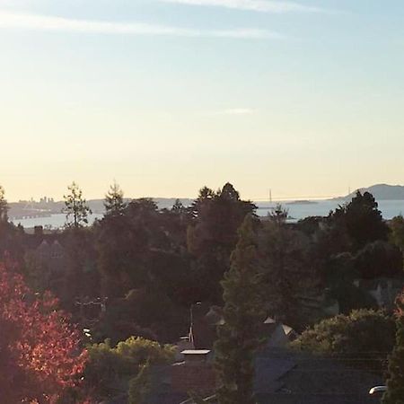 Serene Charming Private Suite Patio, Upscale Berkeley Exterior foto